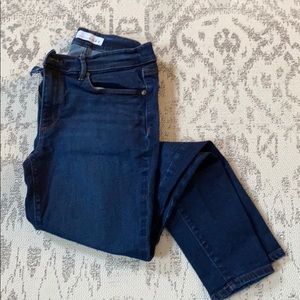 LOFT Skinny Jeans Sz 6 / 28